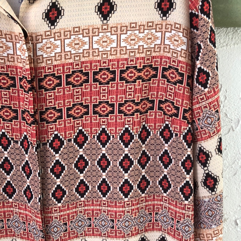 Chico’s Button Down Tunic‼️ - Picture 3 of 5